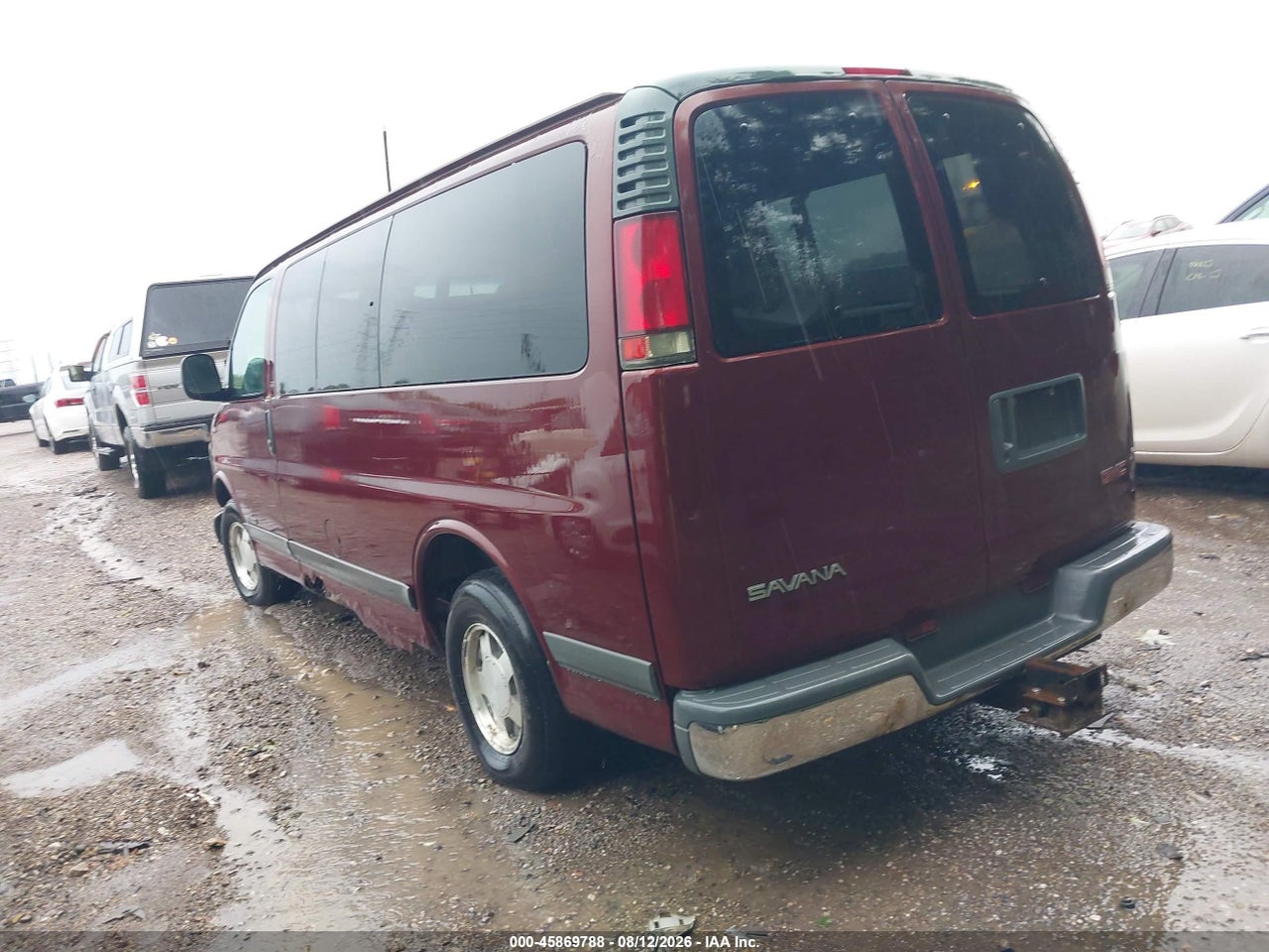 2002 GMC SAVANA PASSENGER STANDARD · 3/11