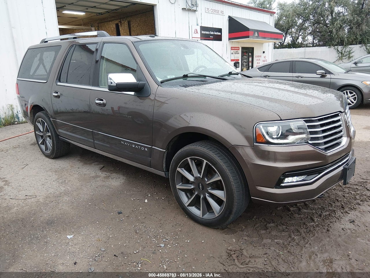 5LMJJ3LT7HE****** · 2017 LINCOLN NAVIGATOR L RESERVE
