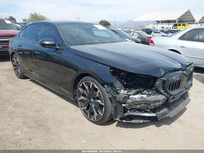 WBA43FJ08RC****** · 2024 BMW 530I