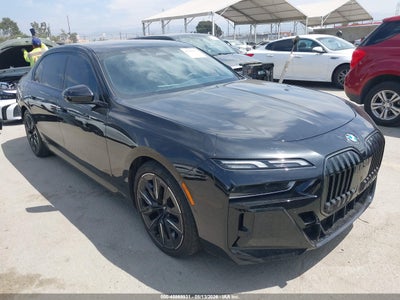 WBA23EH00SC****** · 2025 BMW 740I