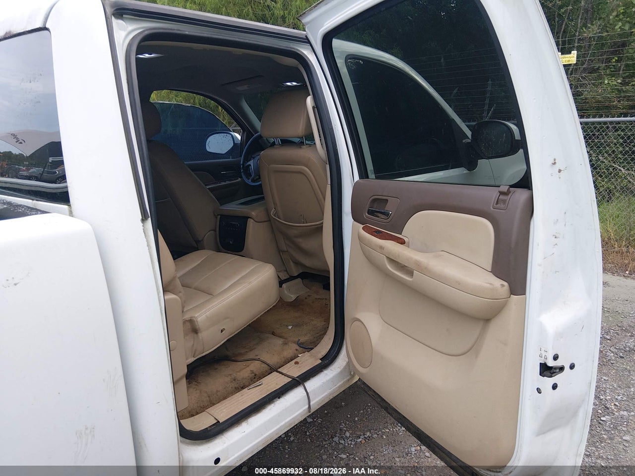2GTEK13M981****** · 2008 GMC SIERRA 1500 SLT · 8/11