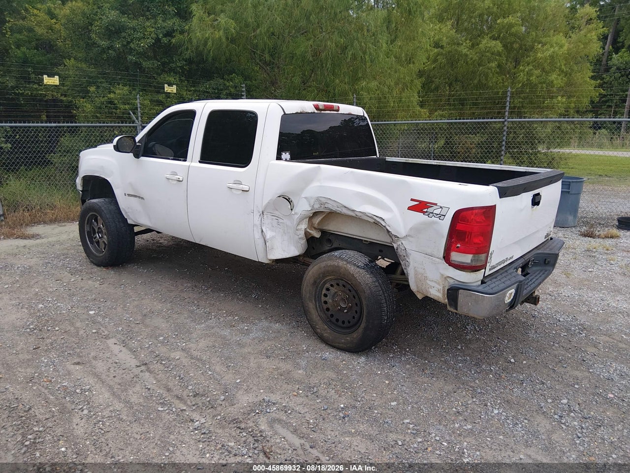 2GTEK13M981****** · 2008 GMC SIERRA 1500 SLT · 3/11