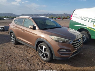 2016 HYUNDAI TUCSON SPORT