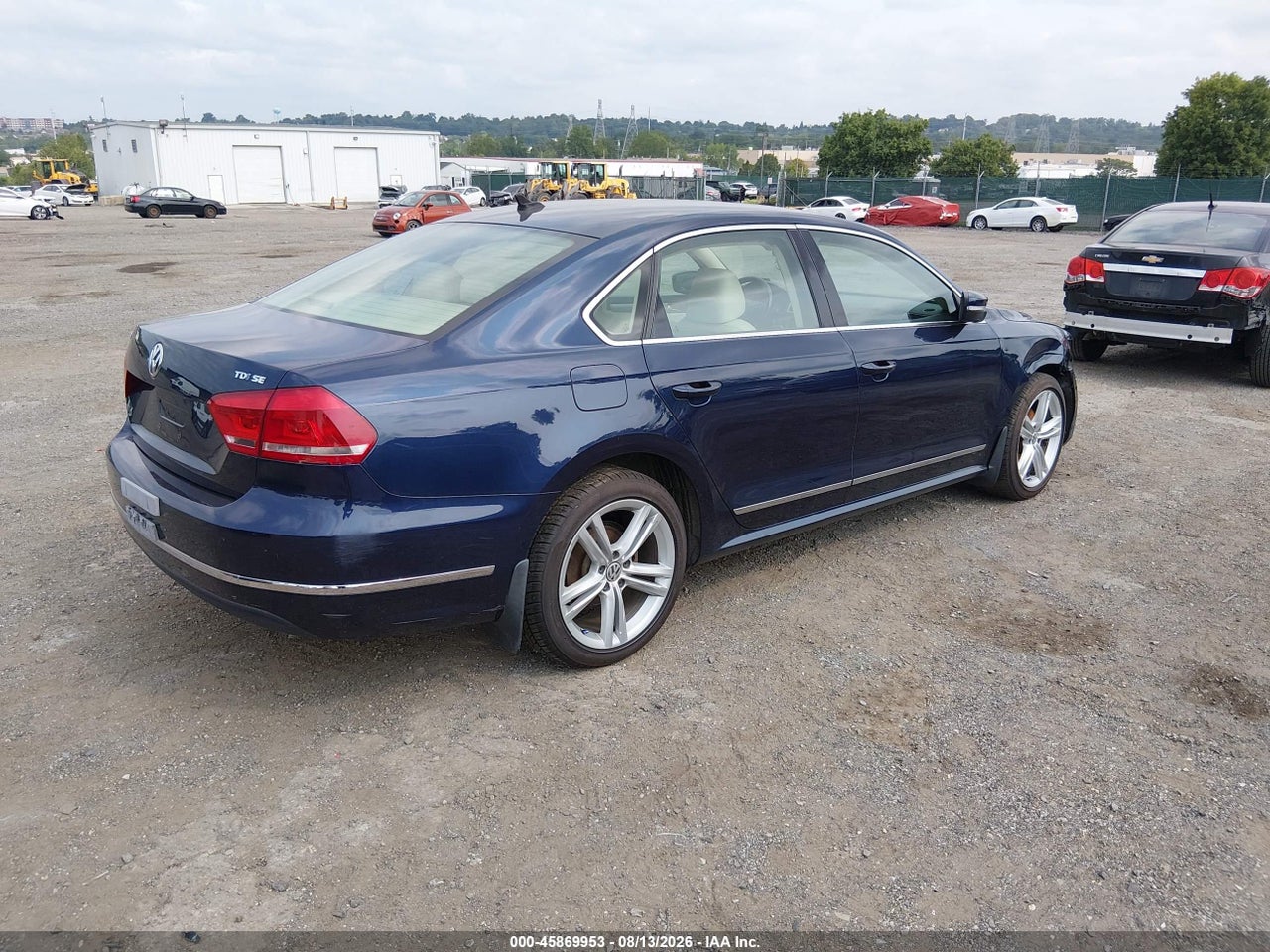 2015 VOLKSWAGEN PASSAT 2.0L TDI SE · 4/11