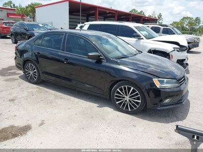 3VWD17AJ4GM****** · 2016 VOLKSWAGEN JETTA 1.8T SPORT