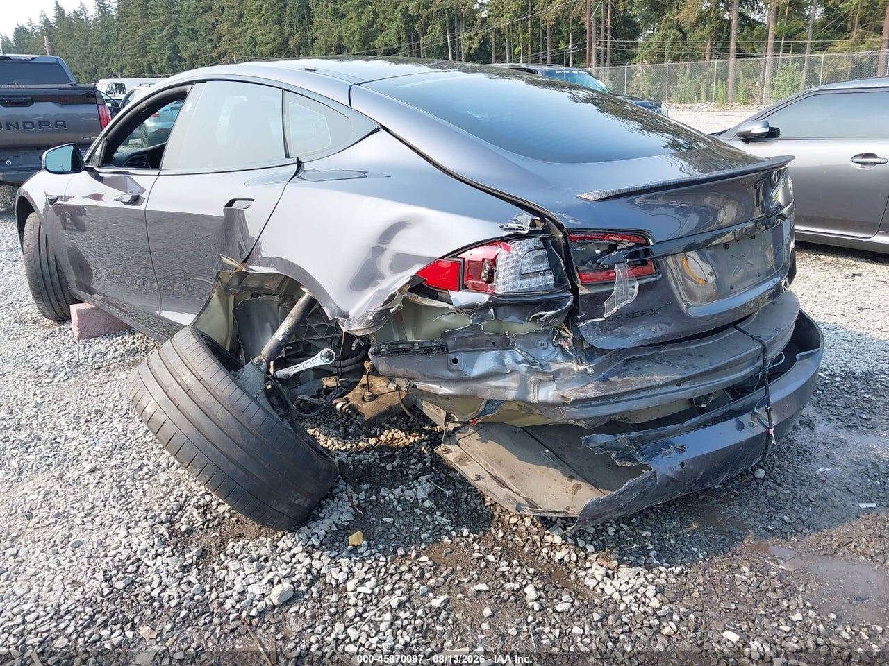 2018 TESLA MODEL S 100D/75D/P100D · 6/10