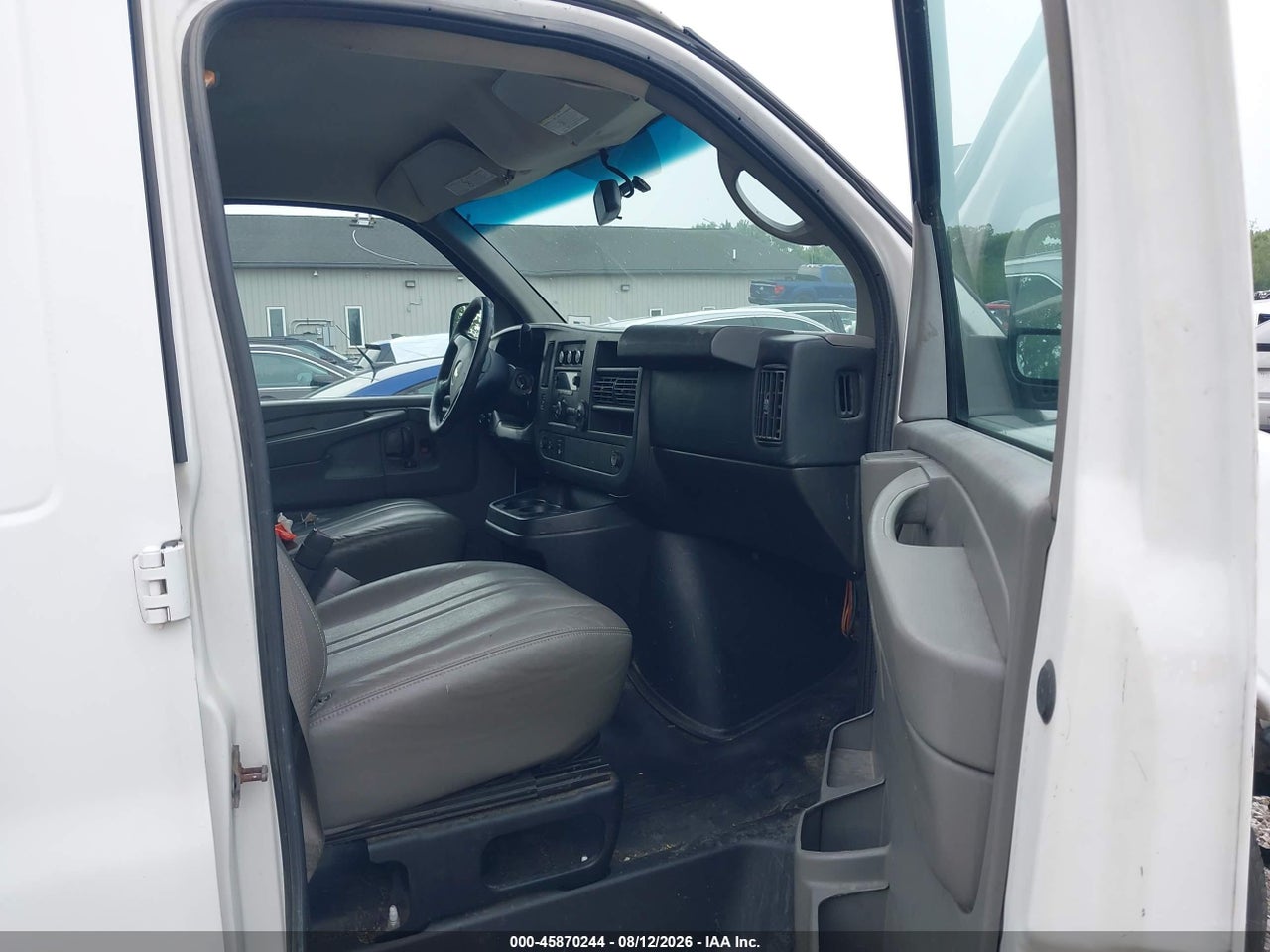 2014 CHEVROLET EXPRESS 2500 WORK VAN · 5/11