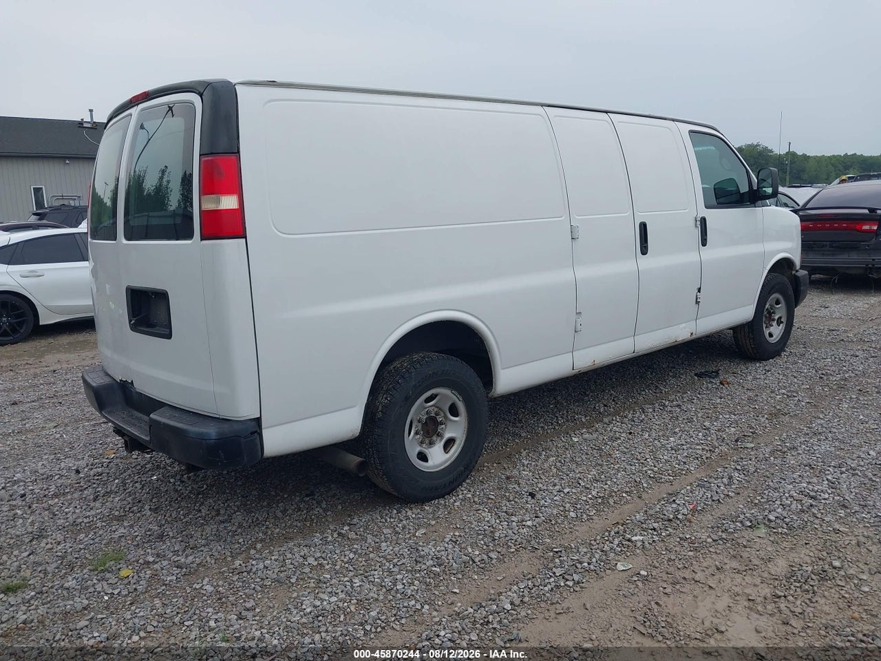 2014 CHEVROLET EXPRESS 2500 WORK VAN · 4/11