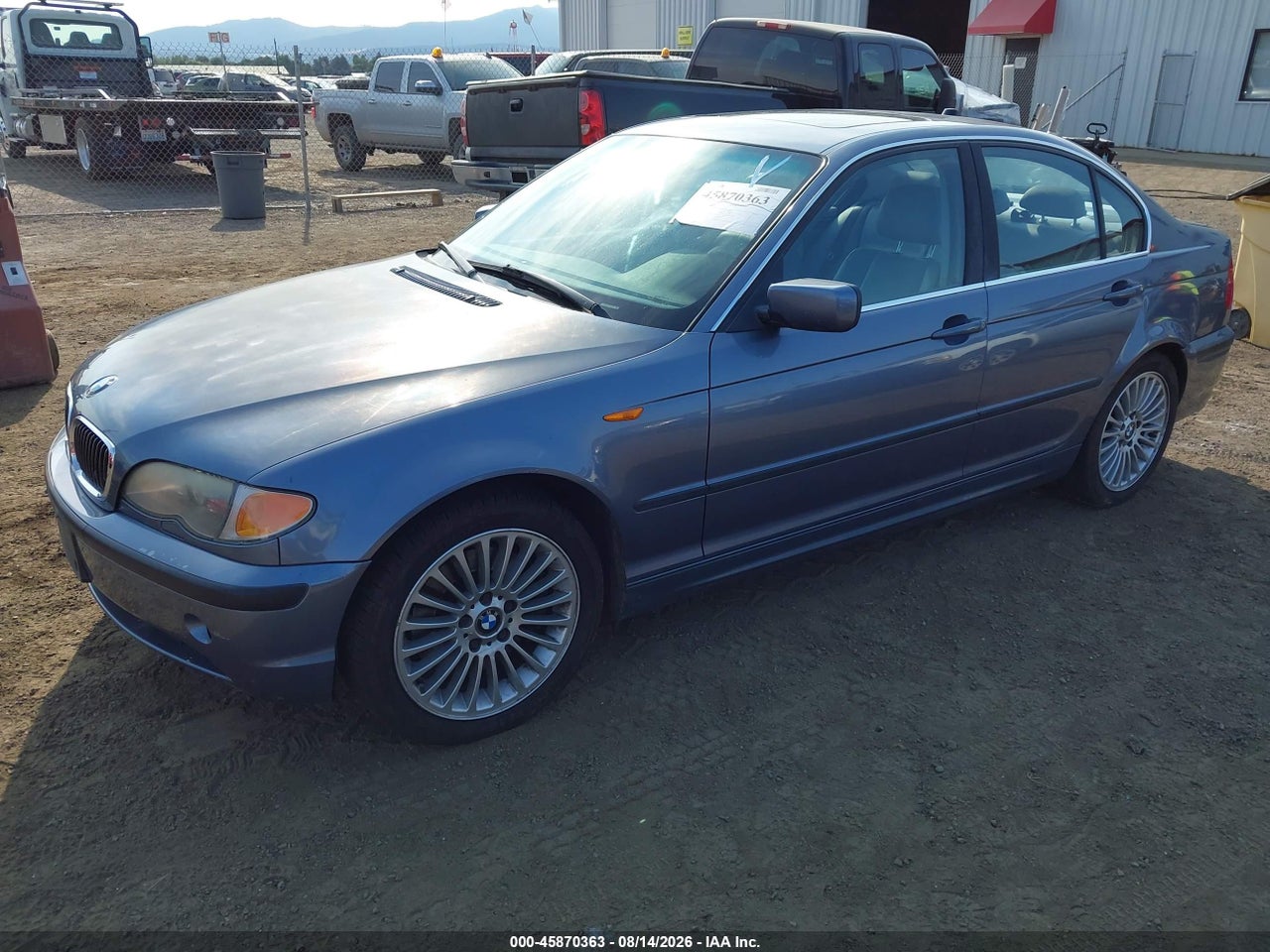 2003 BMW 330XI · 2/11
