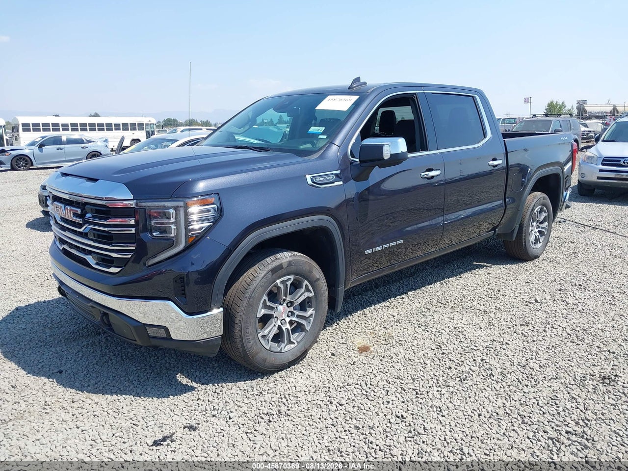 2026 GMC SIERRA 1500 , SHORT BED, SLT, 4WD · 2/11