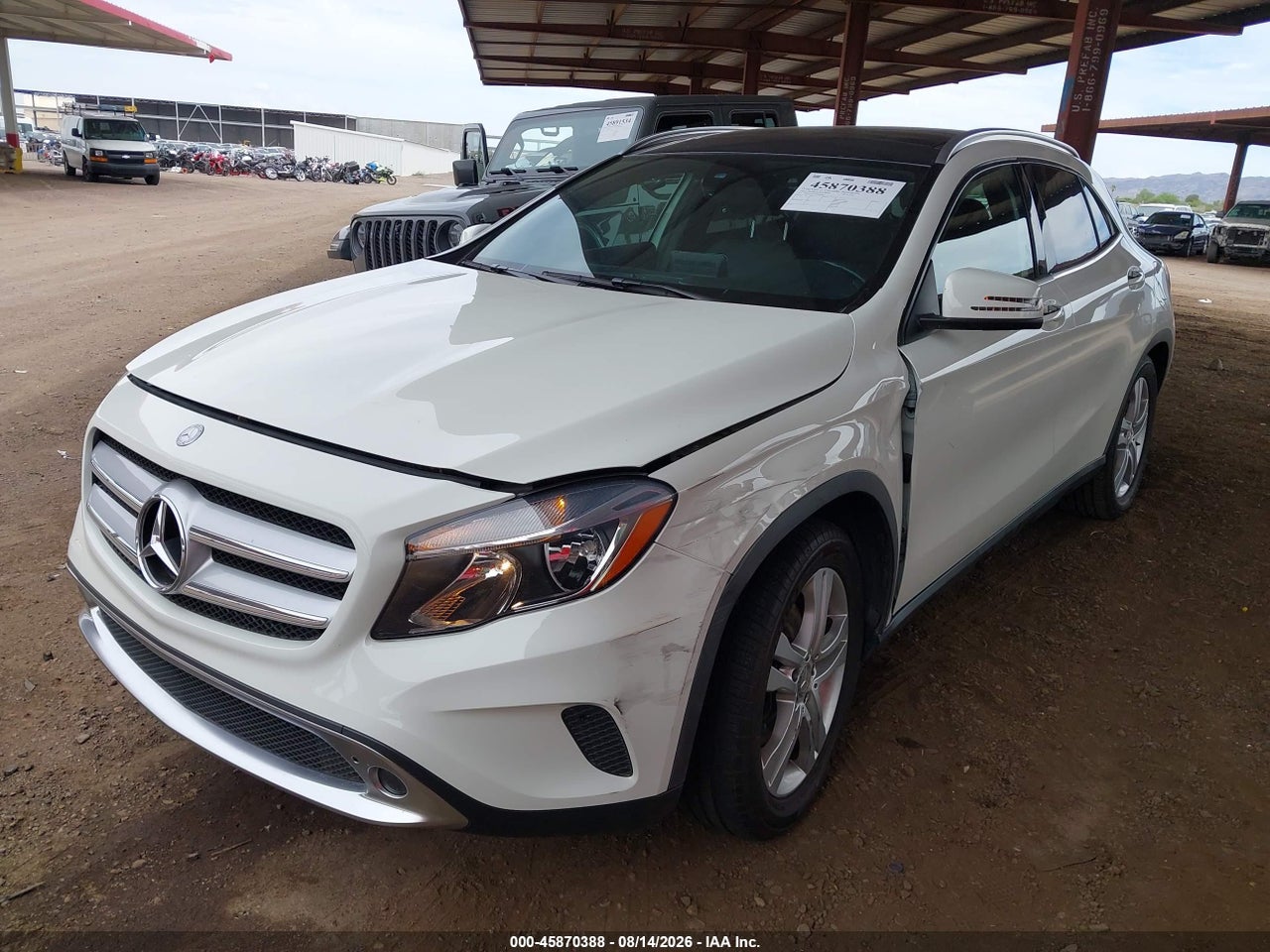 2016 MERCEDES-BENZ GLA 250 4MATIC · 2/11