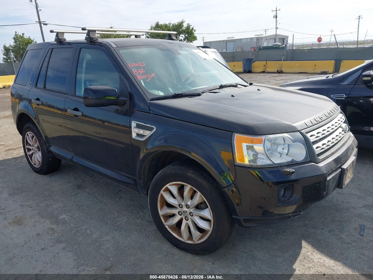 SALFR2BN7CH****** · 2012 LAND ROVER LR2