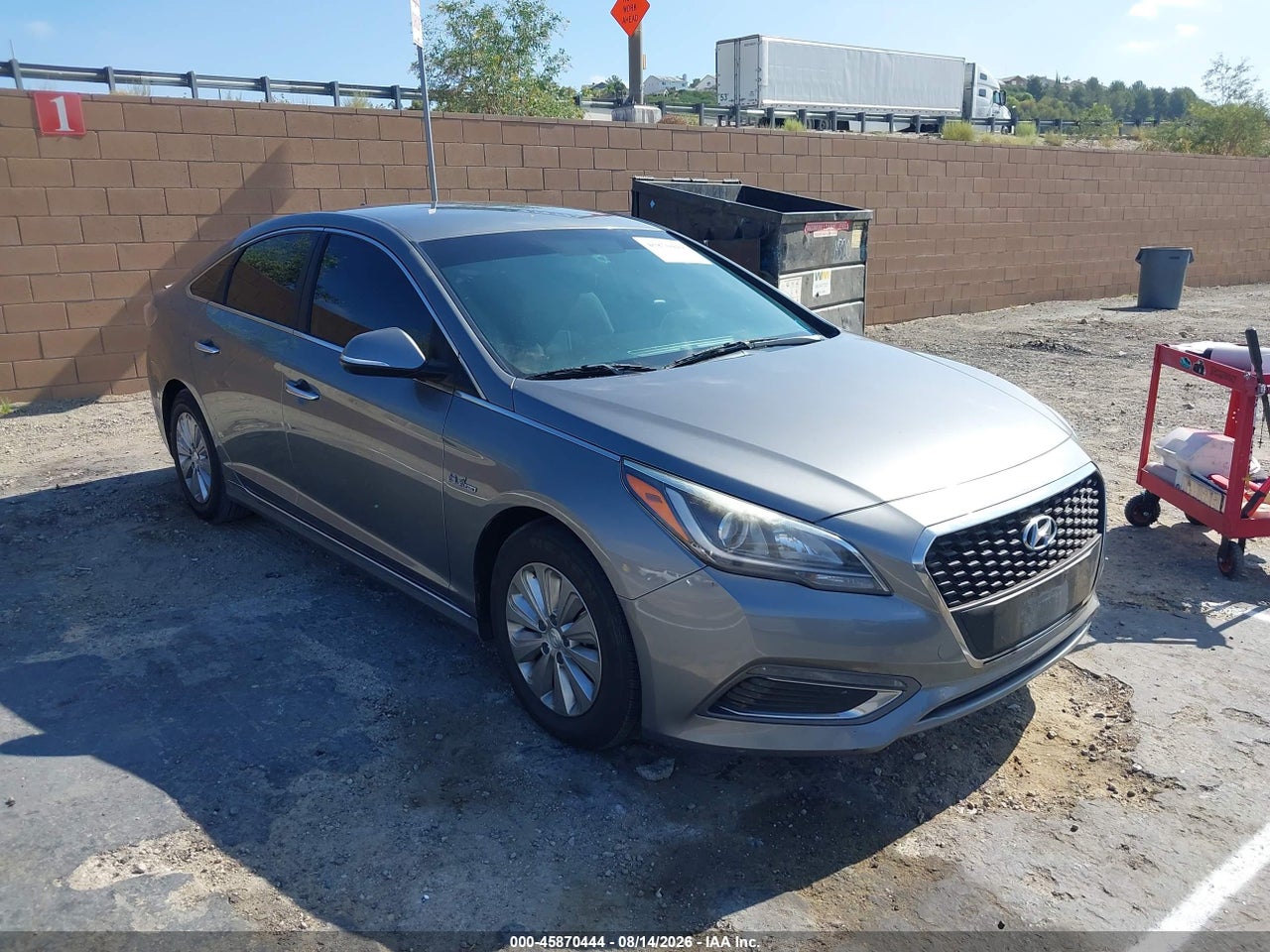 KMHE24L37HA****** · 2017 HYUNDAI SONATA HYBRID SE