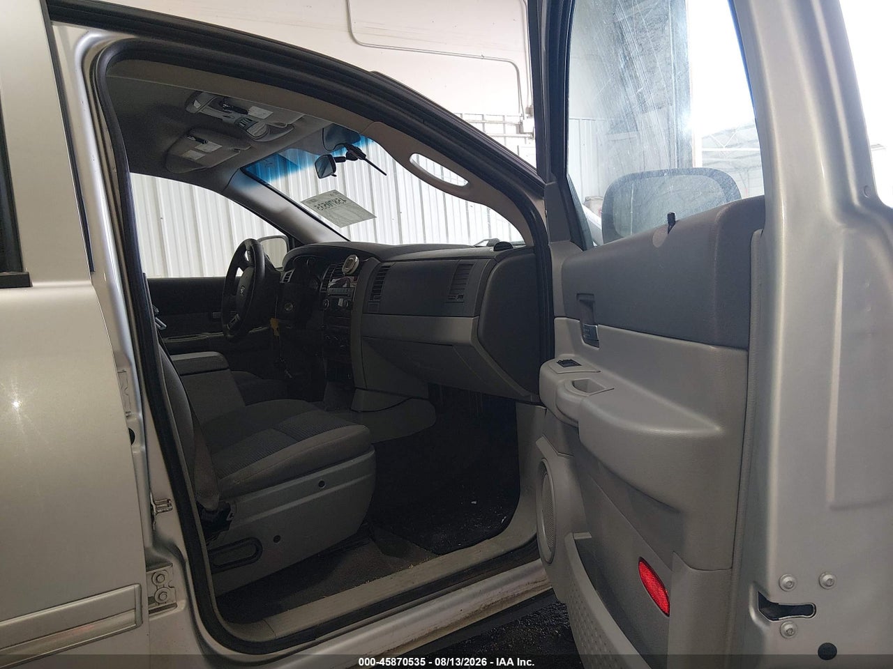 2009 DODGE DURANGO SLT · 5/11