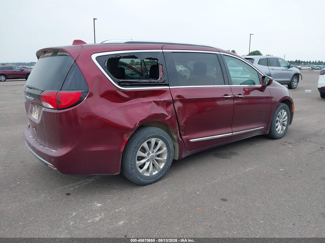 2018 CHRYSLER PACIFICA TOURING L · 6/11