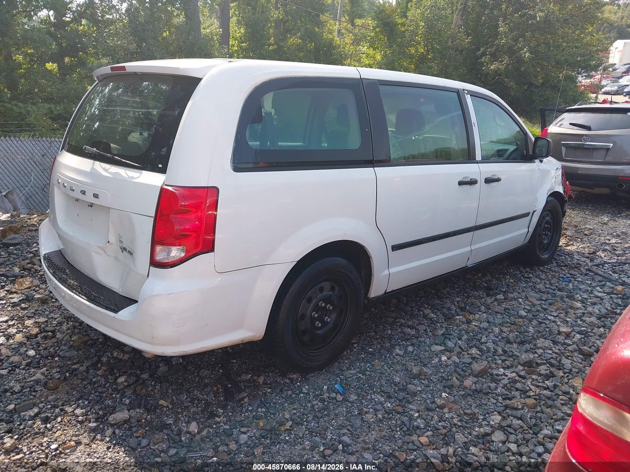 2013 DODGE GRAND CARAVAN AMERICAN VALUE PKG · 4/8