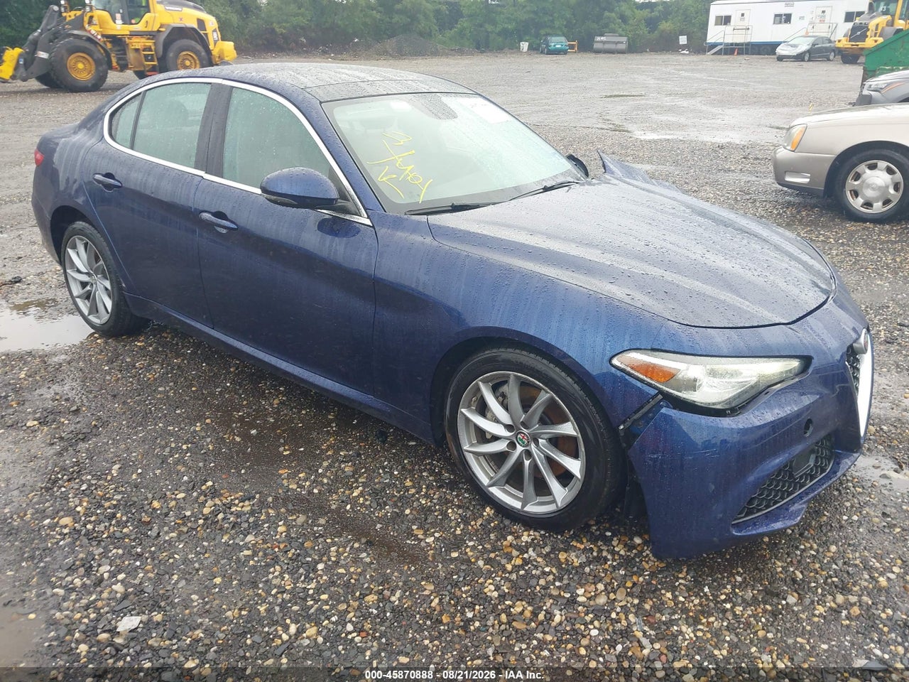 ZARFAEDNXH7****** · 2017 ALFA ROMEO GIULIA AWD