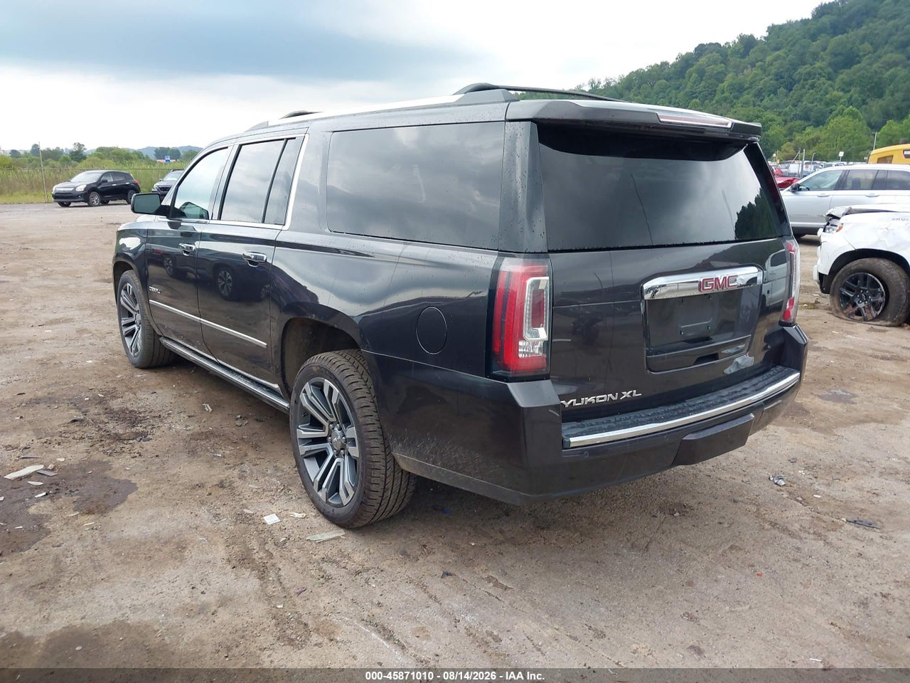 2018 GMC YUKON XL DENALI · 3/11