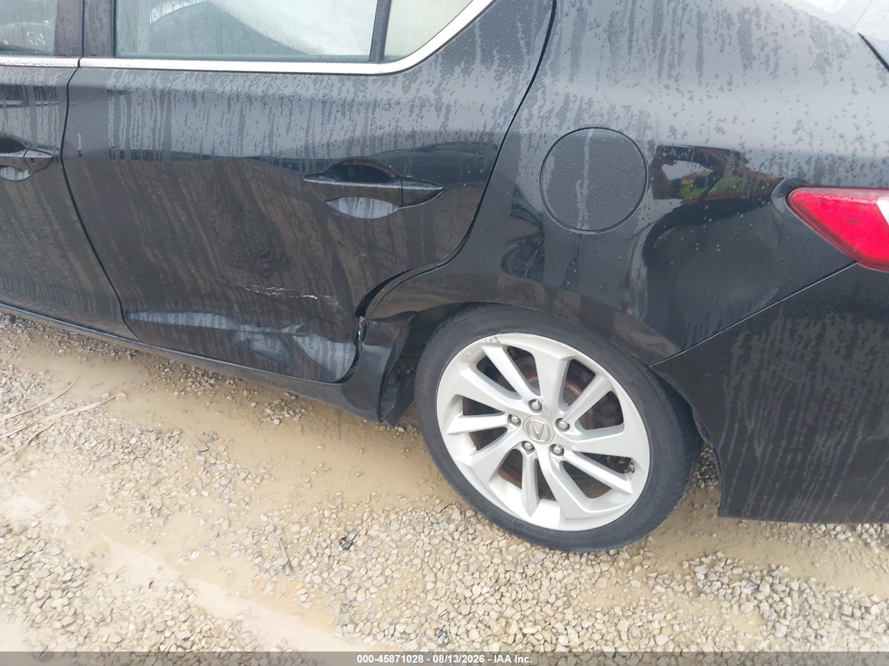 2018 ACURA ILX PREMIUM PACKAGE/TECHNOLOGY PLUS PACKAGE · 6/11
