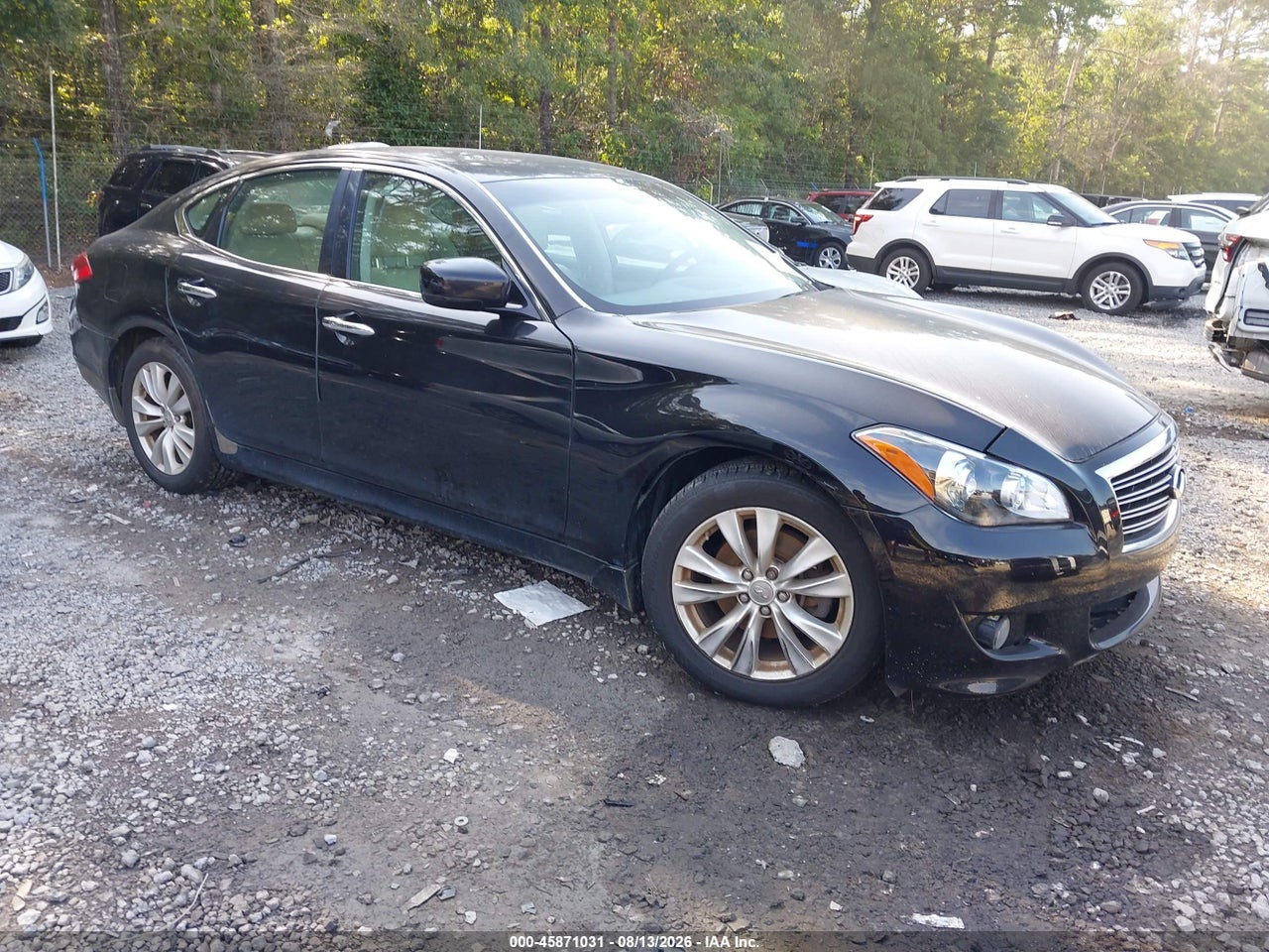 JN1BY1AP7BM****** · 2011 INFINITI M37
