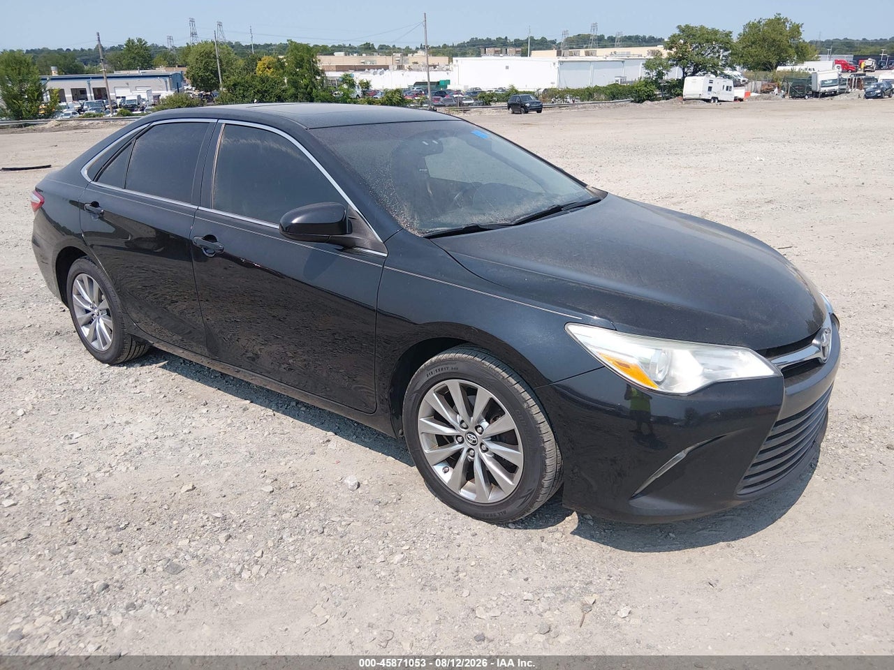 4T1BF1FKXGU****** · 2016 TOYOTA CAMRY XLE