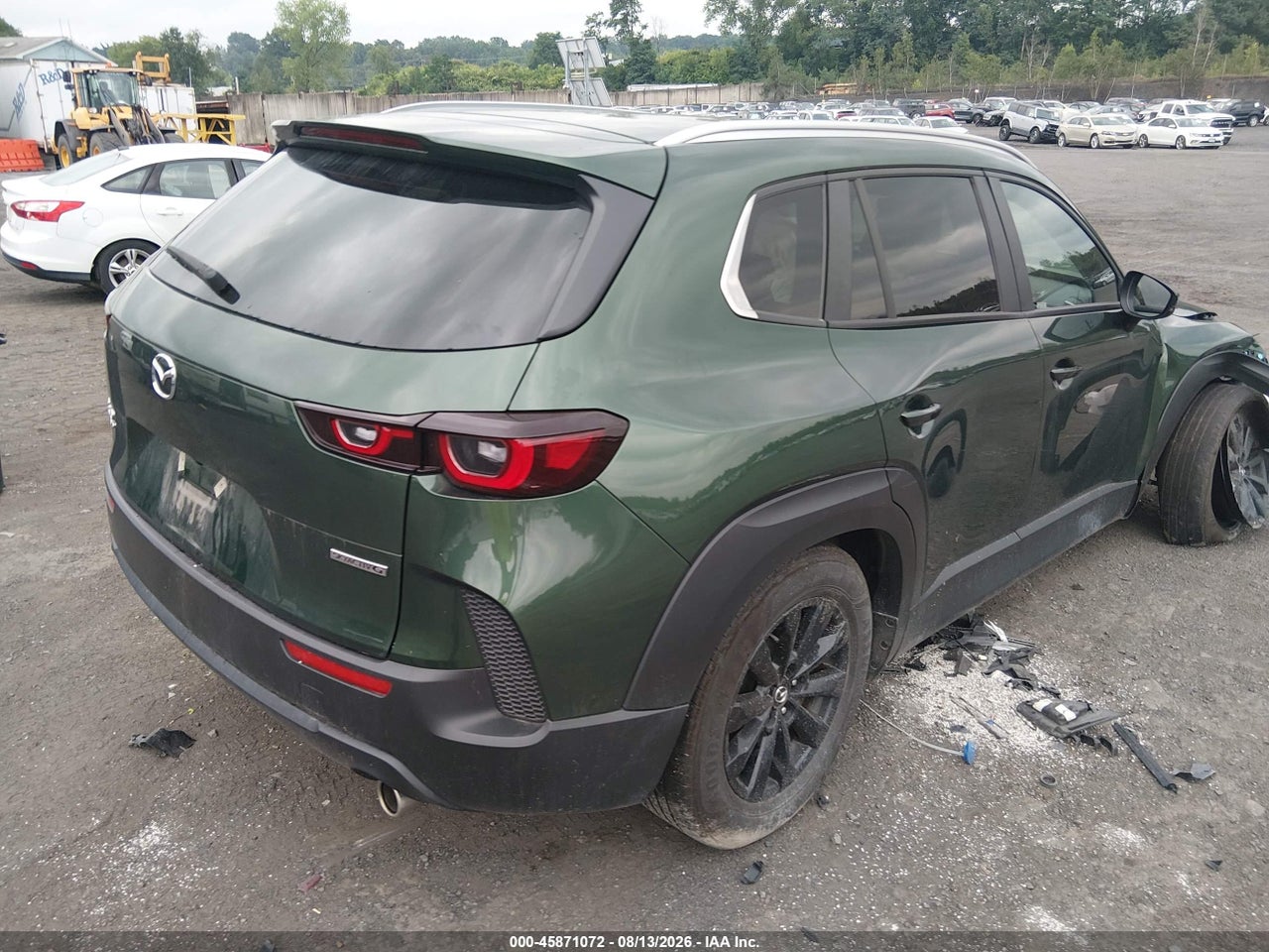 2025 MAZDA CX-50 2.5 S PREFERRED PACKAGE · 4/11