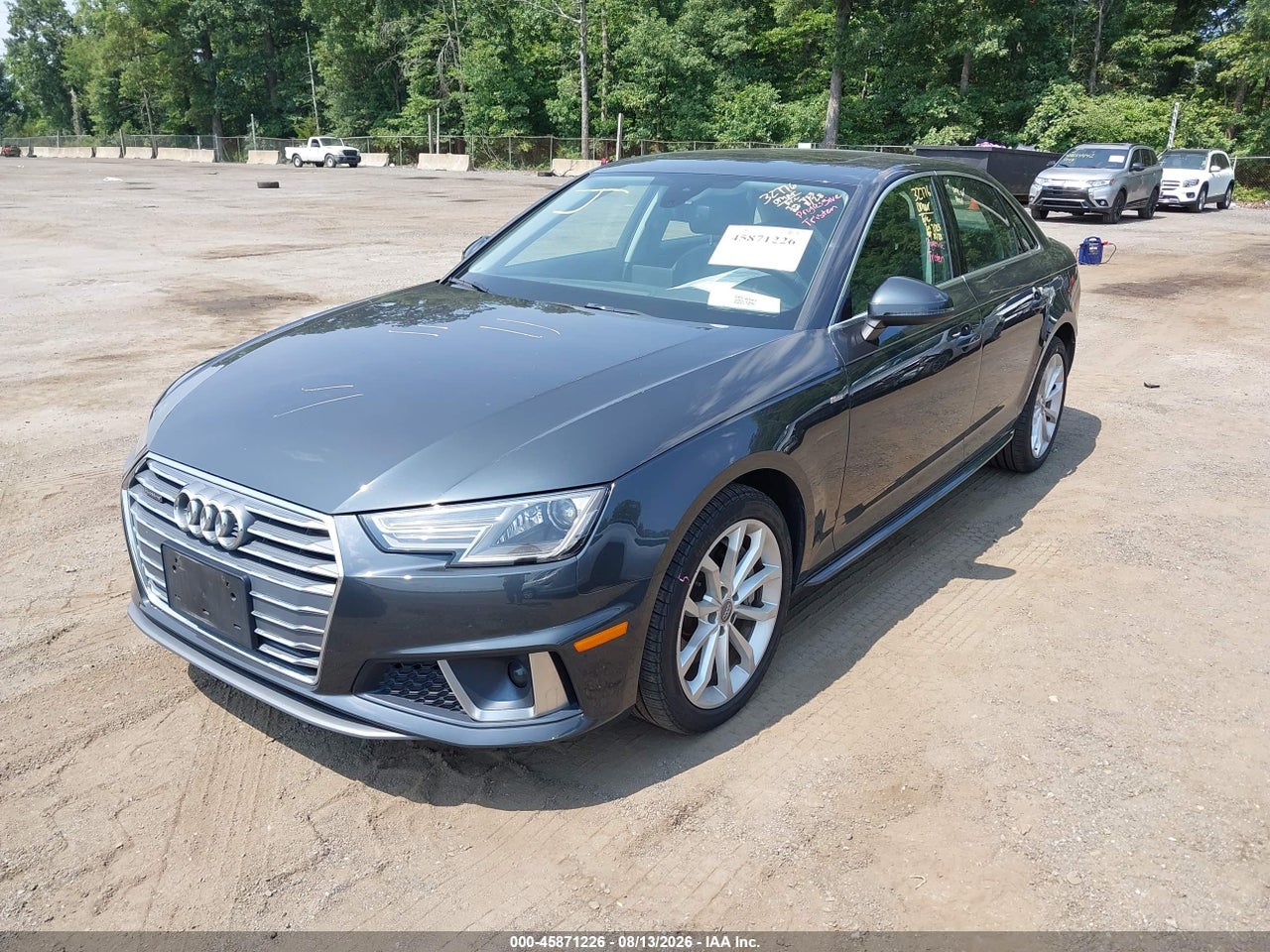 2019 AUDI A4 45 PREMIUM · 2/11