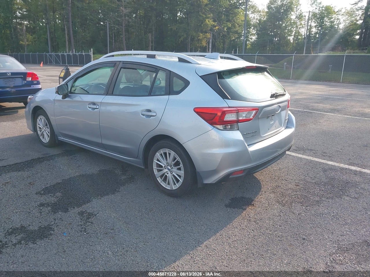 2017 SUBARU IMPREZA 2.0I PREMIUM · 3/11