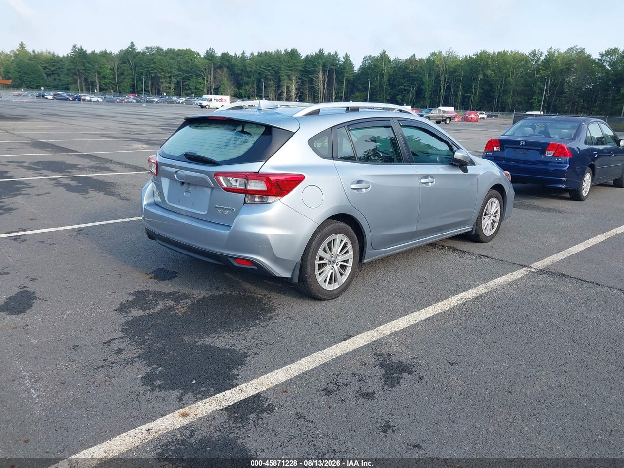 2017 SUBARU IMPREZA 2.0I PREMIUM · 4/11