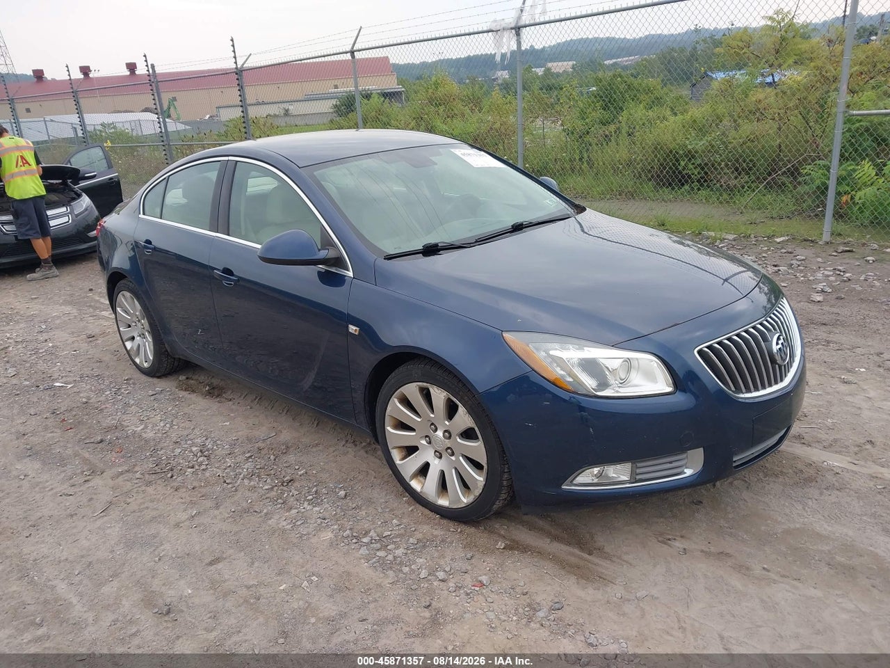 W04GZ5GV1B1****** · 2011 BUICK REGAL CXL TURBO RUSSELSHEIM