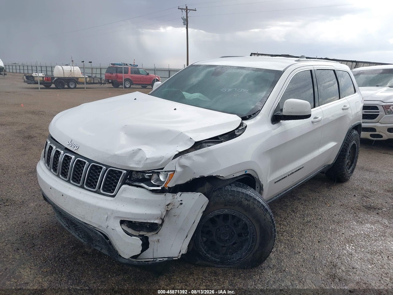 2019 JEEP GRAND CHEROKEE LAREDO 4X2 · 2/11
