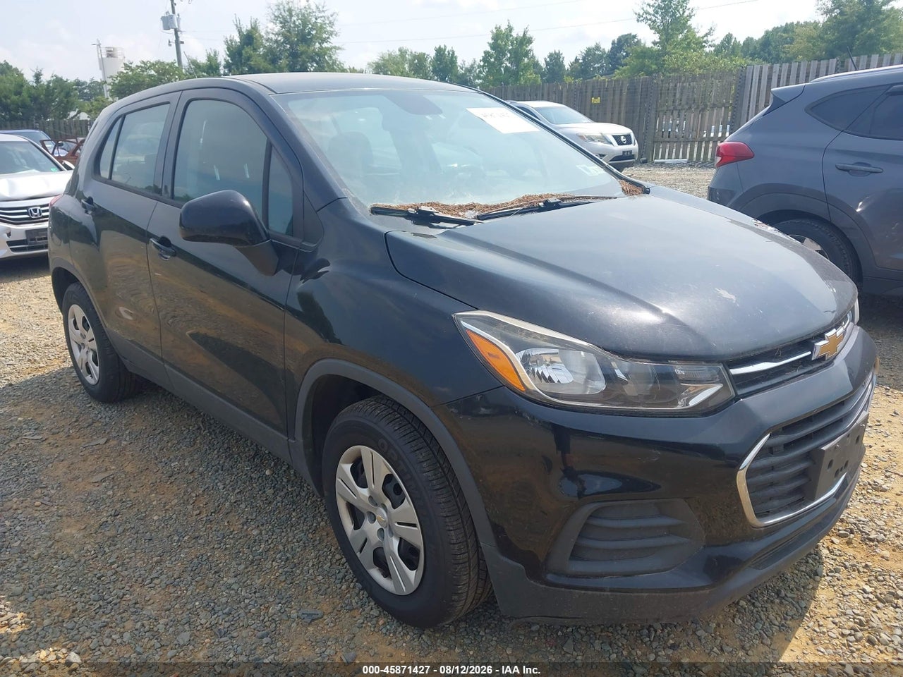 3GNCJKSB9HL****** · 2017 CHEVROLET TRAX LS