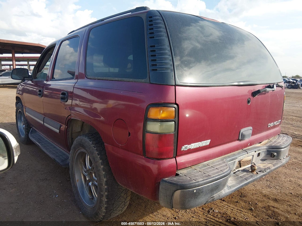 2004 CHEVROLET TAHOE LS · 3/11