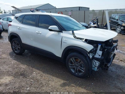 2023 KIA SELTOS LX