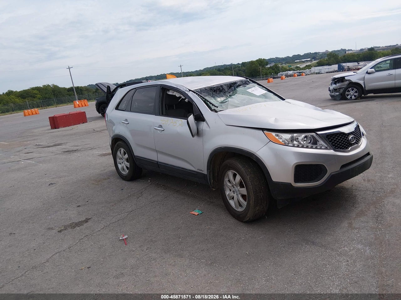 5XYKTCA60DG****** · 2013 KIA SORENTO LX