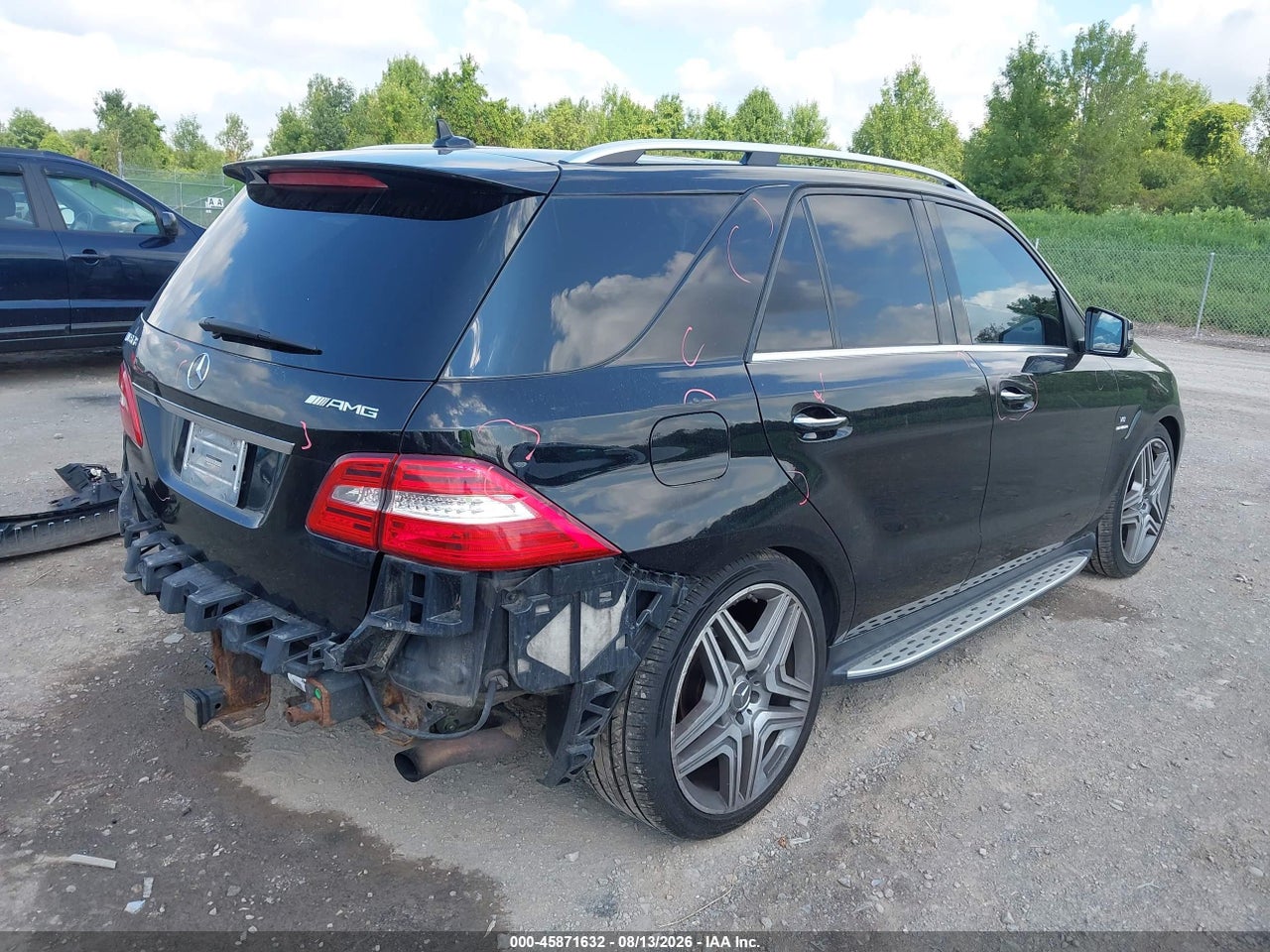 2015 MERCEDES-BENZ ML 63 AMG 4MATIC · 4/11