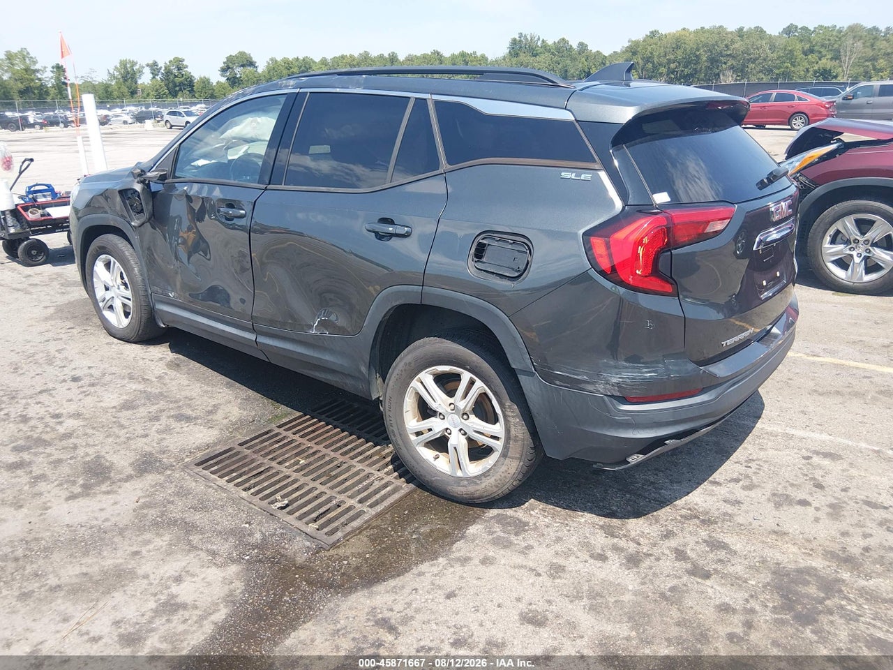 2020 GMC TERRAIN FWD SLE · 3/11