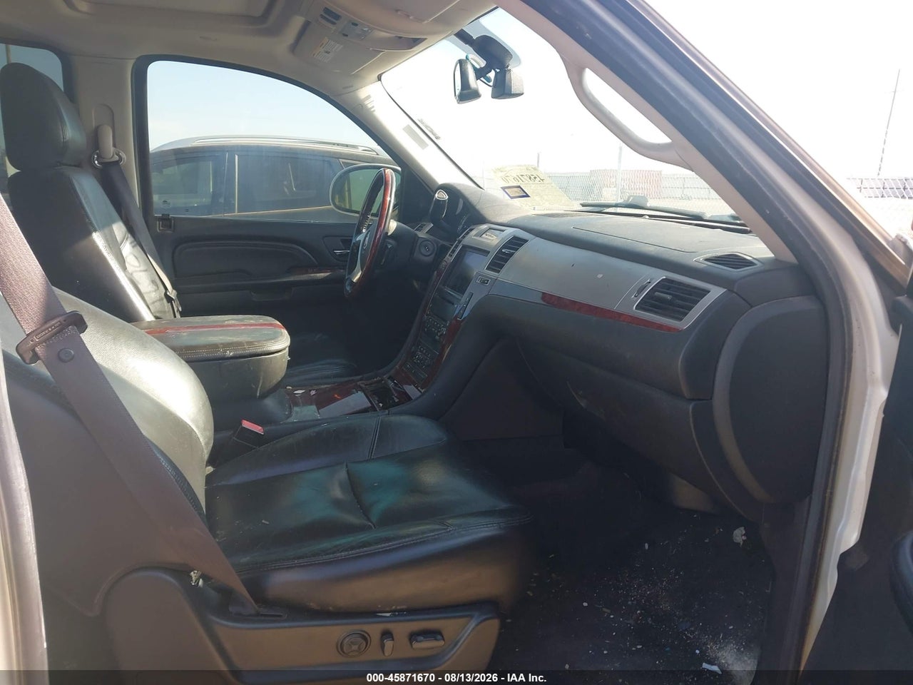 2009 CADILLAC ESCALADE STANDARD · 5/10