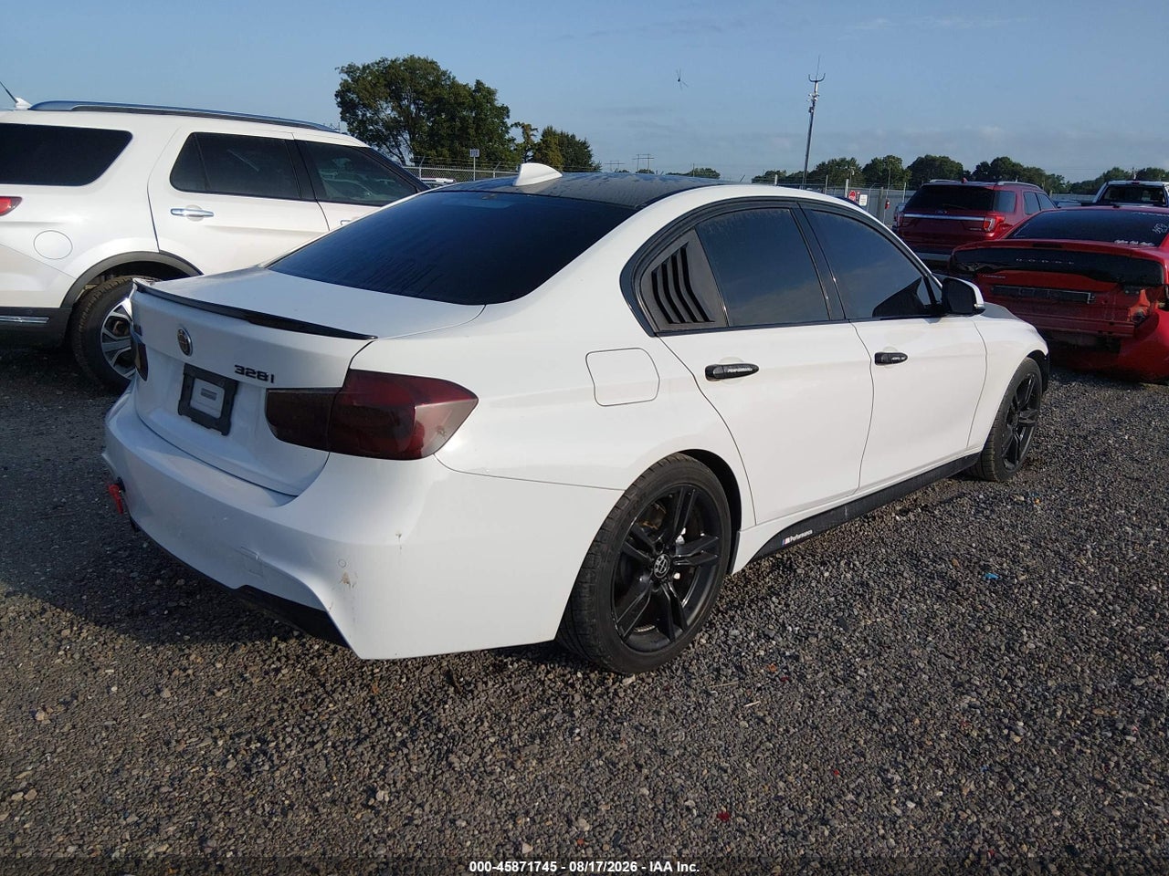 2016 BMW 328I · 4/11