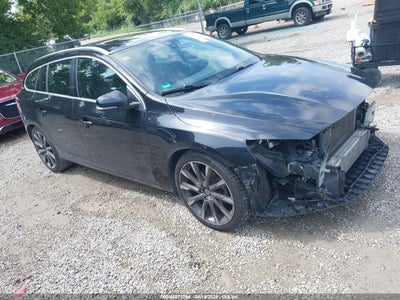 YV140MEB9F1****** · 2015 VOLVO V60 T5 PREMIER