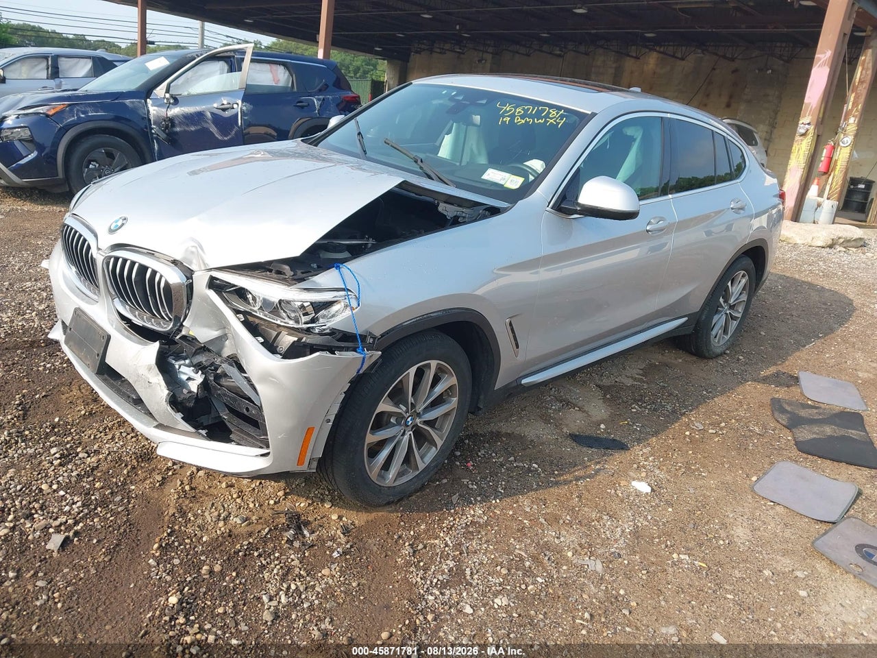 2019 BMW X4 XDRIVE30I · 2/11