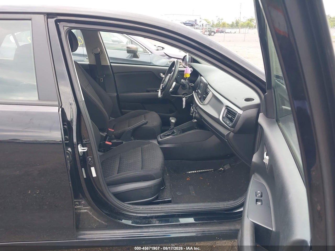 2019 KIA RIO LX · 5/11