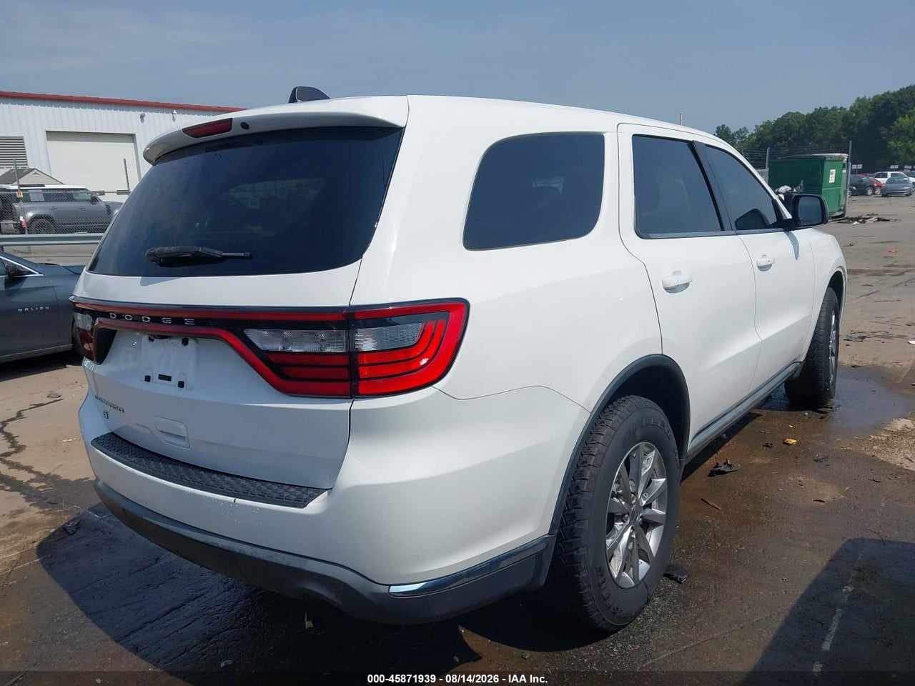 2018 DODGE DURANGO SXT AWD · 4/10