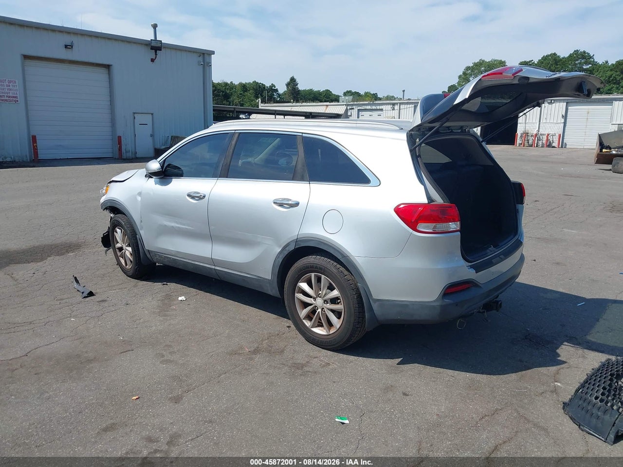 2016 KIA SORENTO 2.4L LX · 3/11
