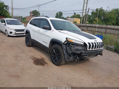 1C4PJMBX1JD****** · 2018 JEEP CHEROKEE TRAILHAWK 4X4