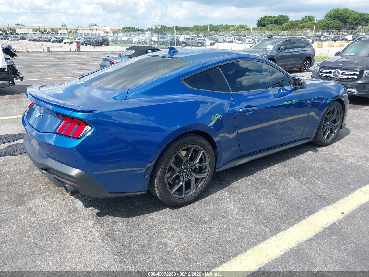 2024 FORD MUSTANG ECOBOOST FASTBACK · 4/11