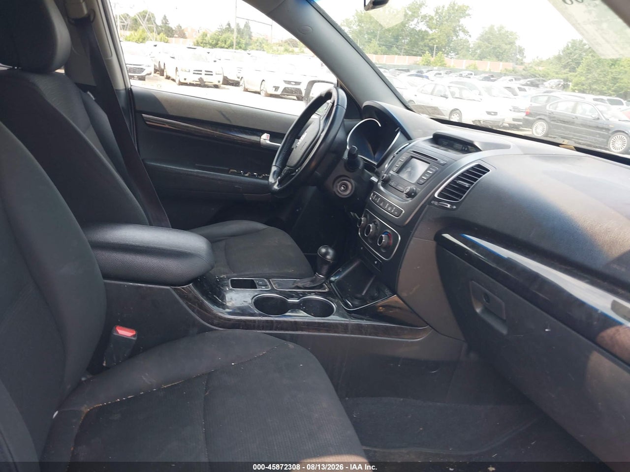 2014 KIA SORENTO LX · 5/10