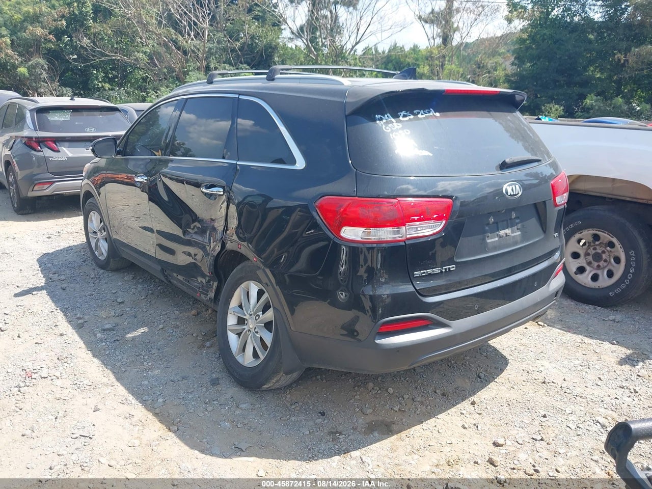 2016 KIA SORENTO 3.3L LX · 3/11