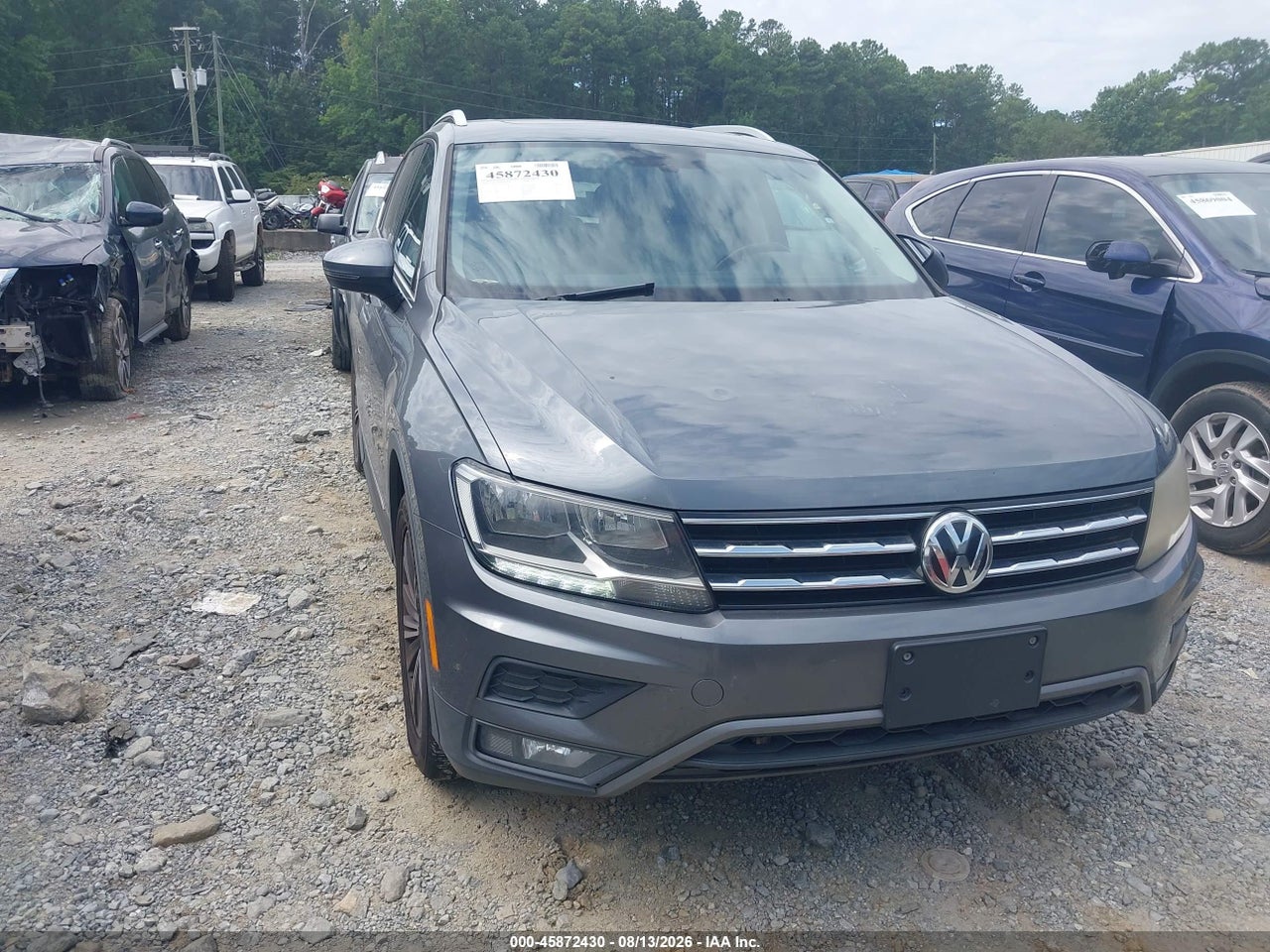 3VV3B7AX6JM****** · 2018 VOLKSWAGEN TIGUAN 2.0T SE/2.0T SEL