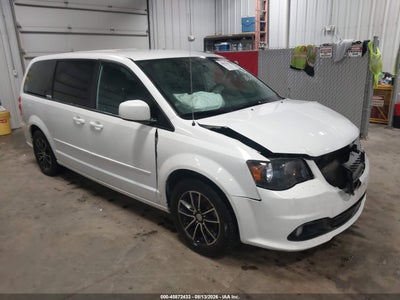 2C4RDGCG1HR****** · 2017 DODGE GRAND CARAVAN SXT